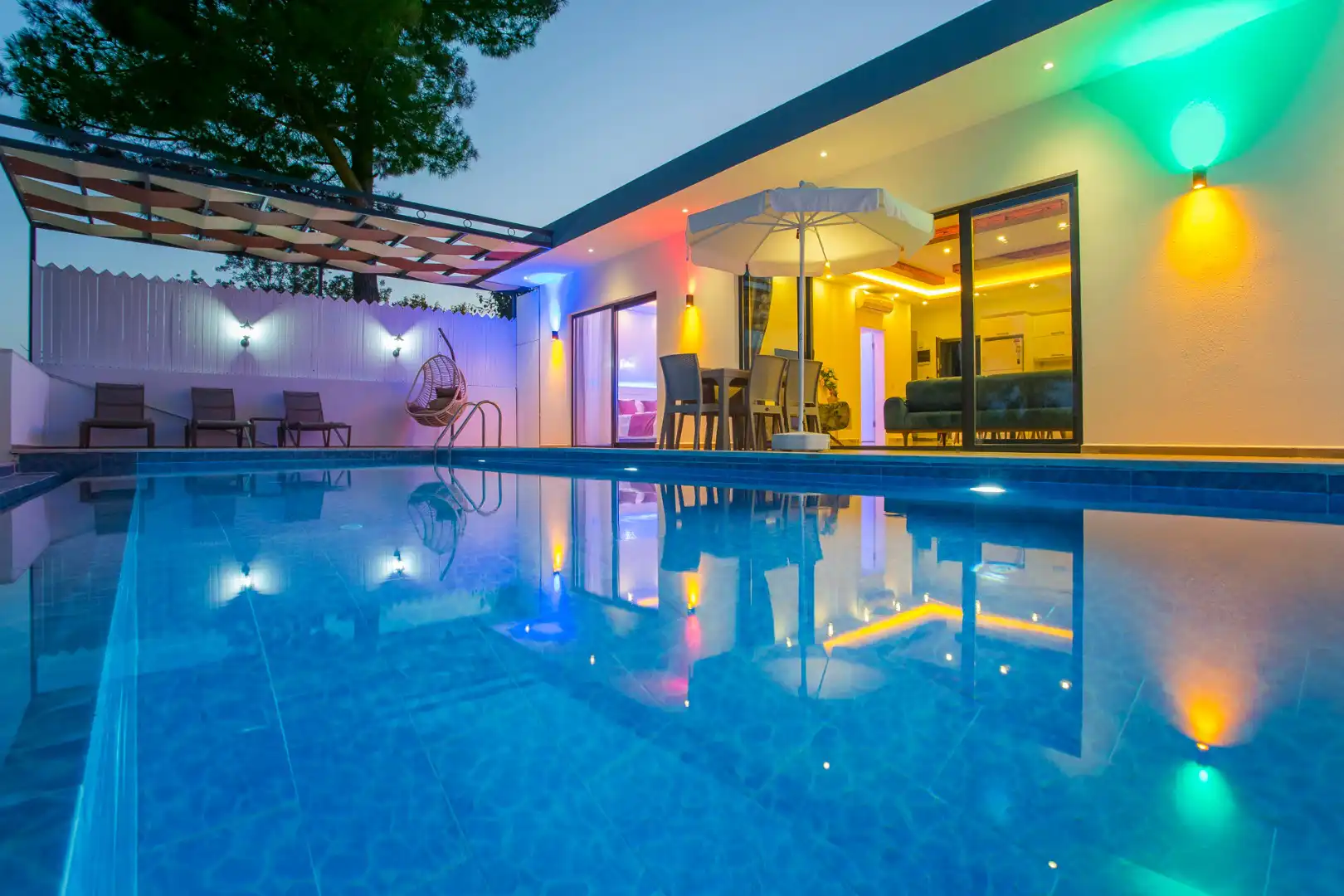 Akca-Villa-2_722.jpg
