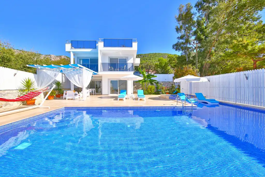 Kiralik-Muhafazakar-Villa-ozge-23_742.jpg