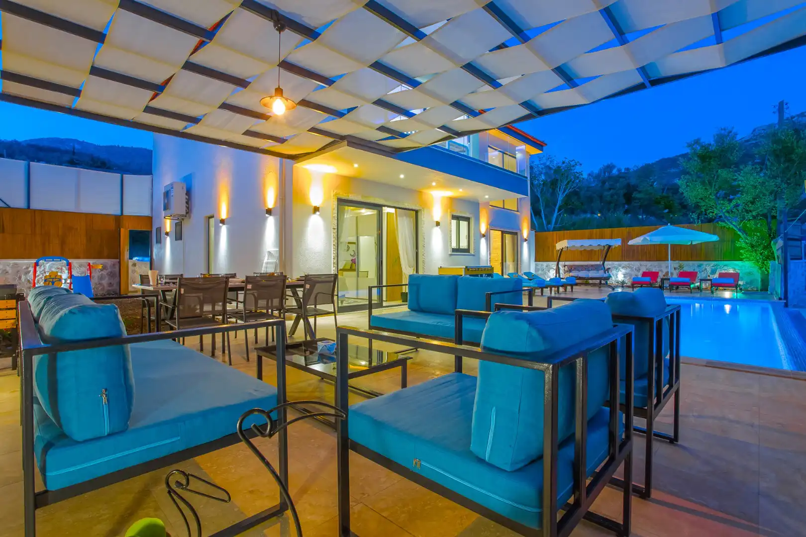 Peso-De-Rico-Villa-5_638.jpg