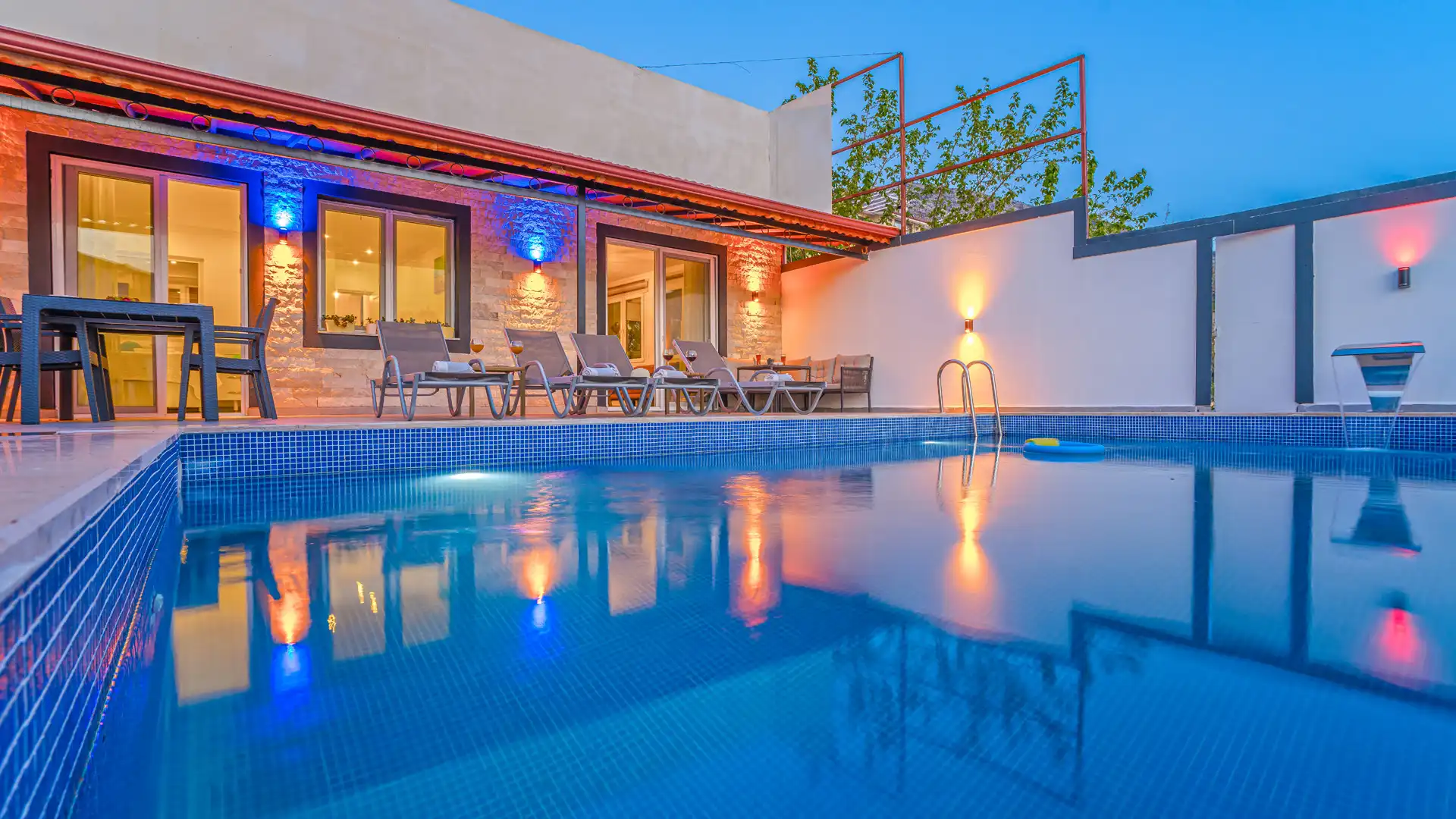Reyyan-Gold-Villa-7_873.jpg