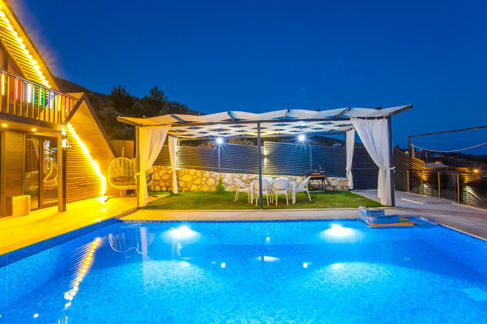 Rufushe-Villa-5_544.jpg