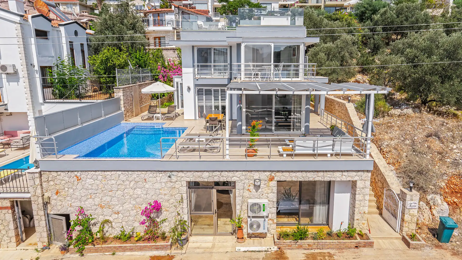 Villa-Ecrin-68_44.jpg