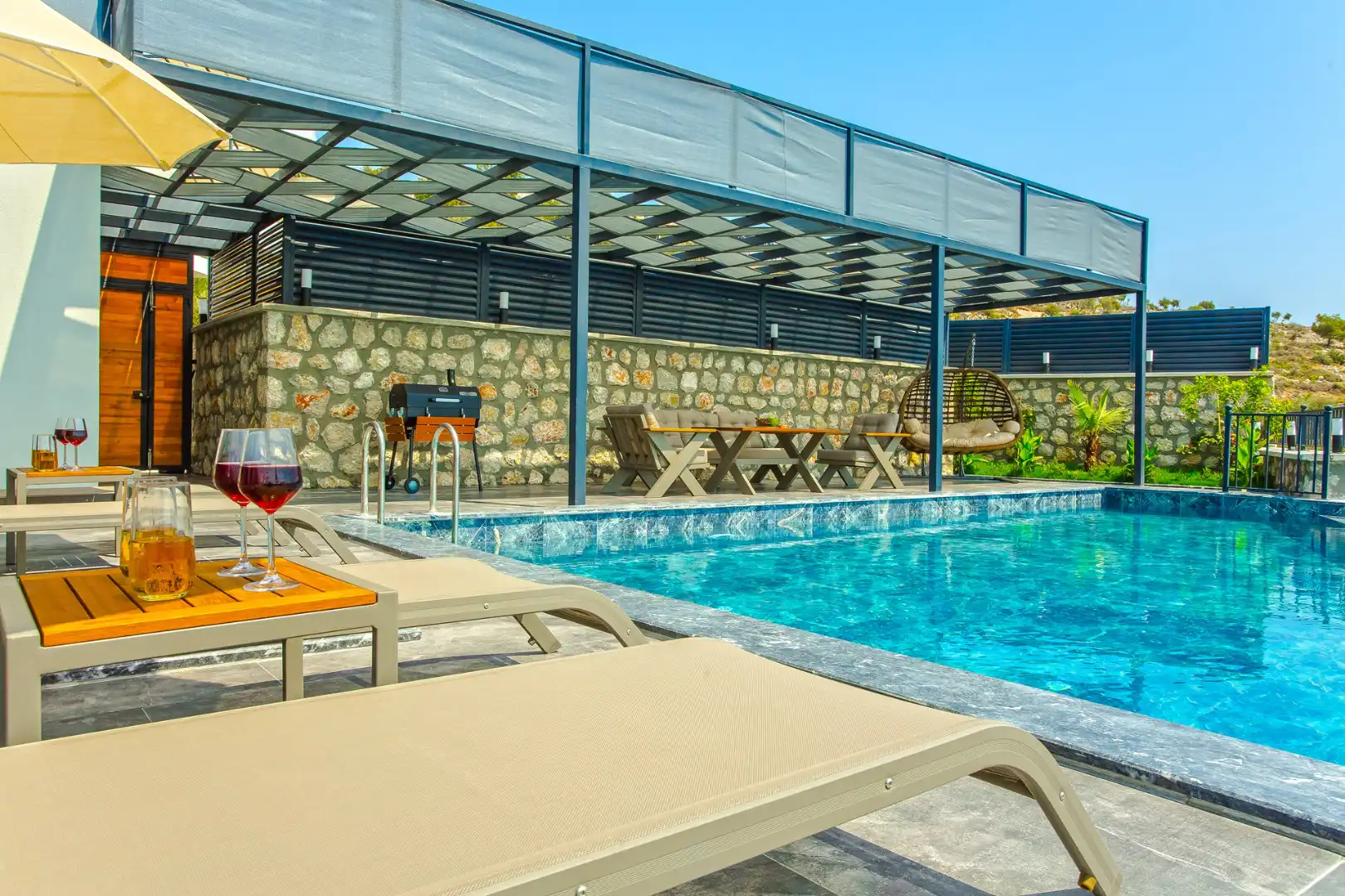 Visa-3-Villa-13_890.jpg