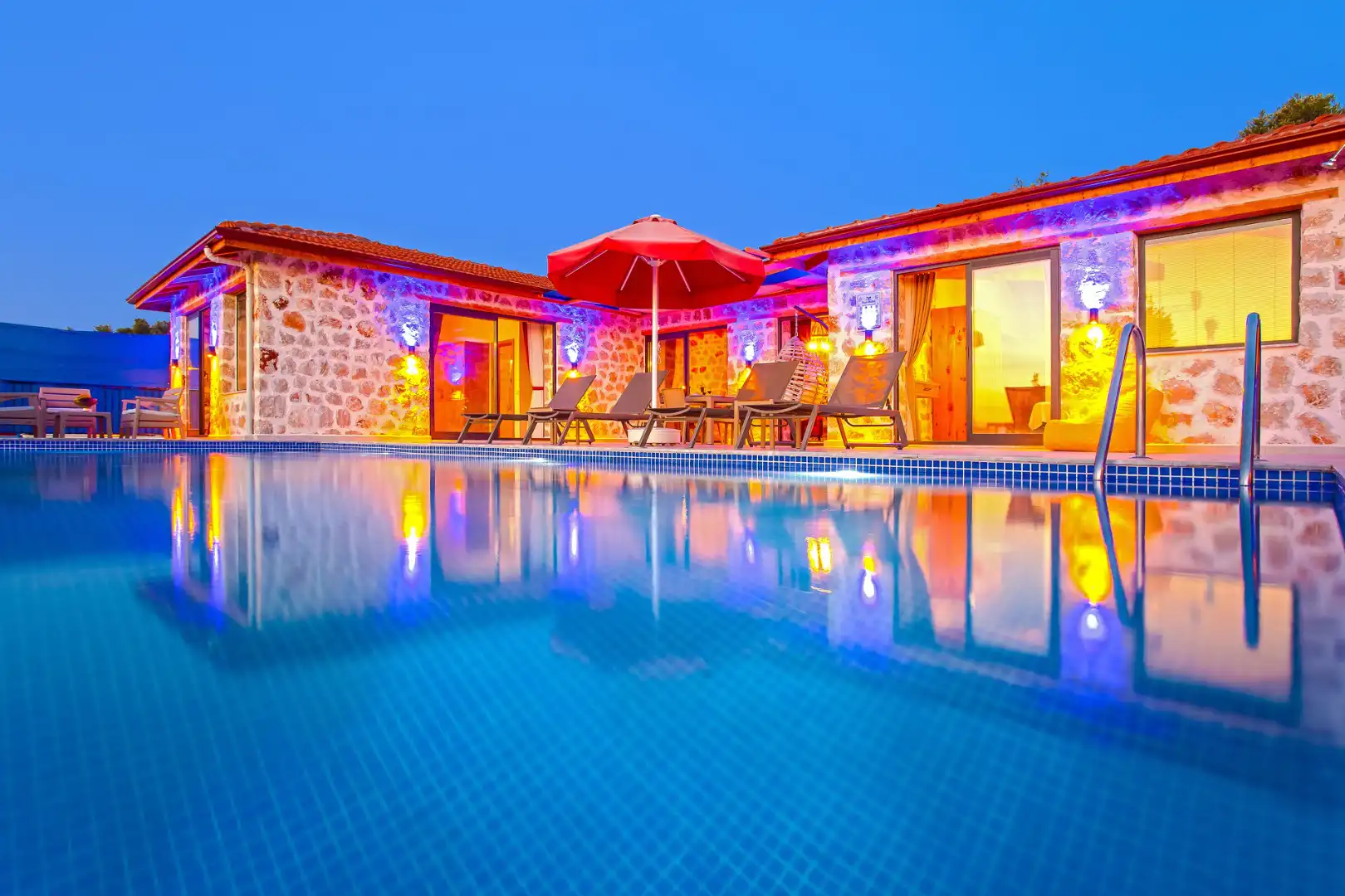 Yigit-2-Villa-1_863.jpg