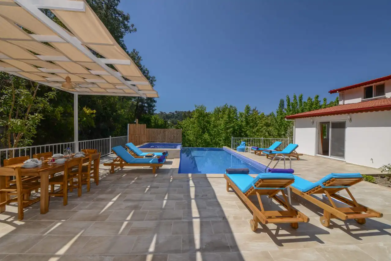 kalkan_kiralik_muhafazakar_villa_botanik_yazlik_villada_tatil-4_565.JPG