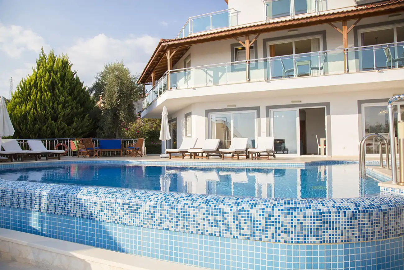 kiralik-tatil-villasi-kalkan-19_135.jpg