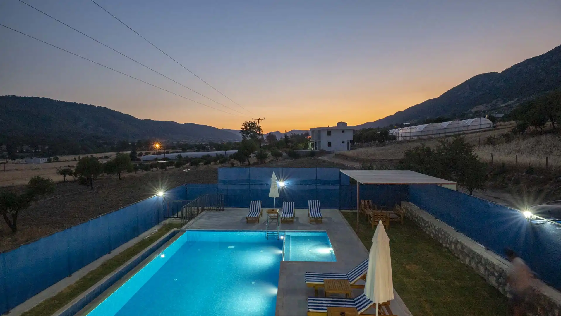 resim6_046eb3_kiralk-villa-nur-yazlikcim-kalkan-63_910.jpg