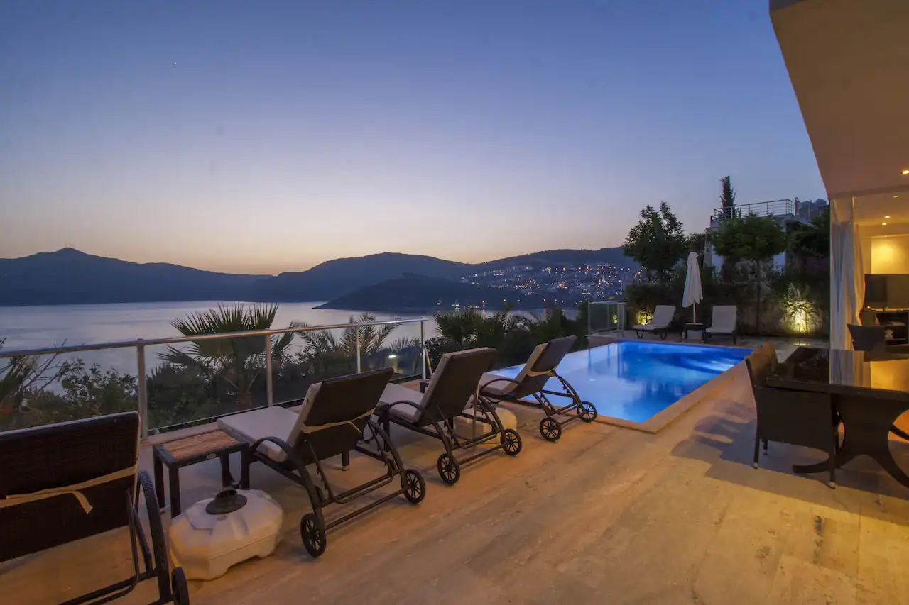 villa-bay-view-3_910.jpg