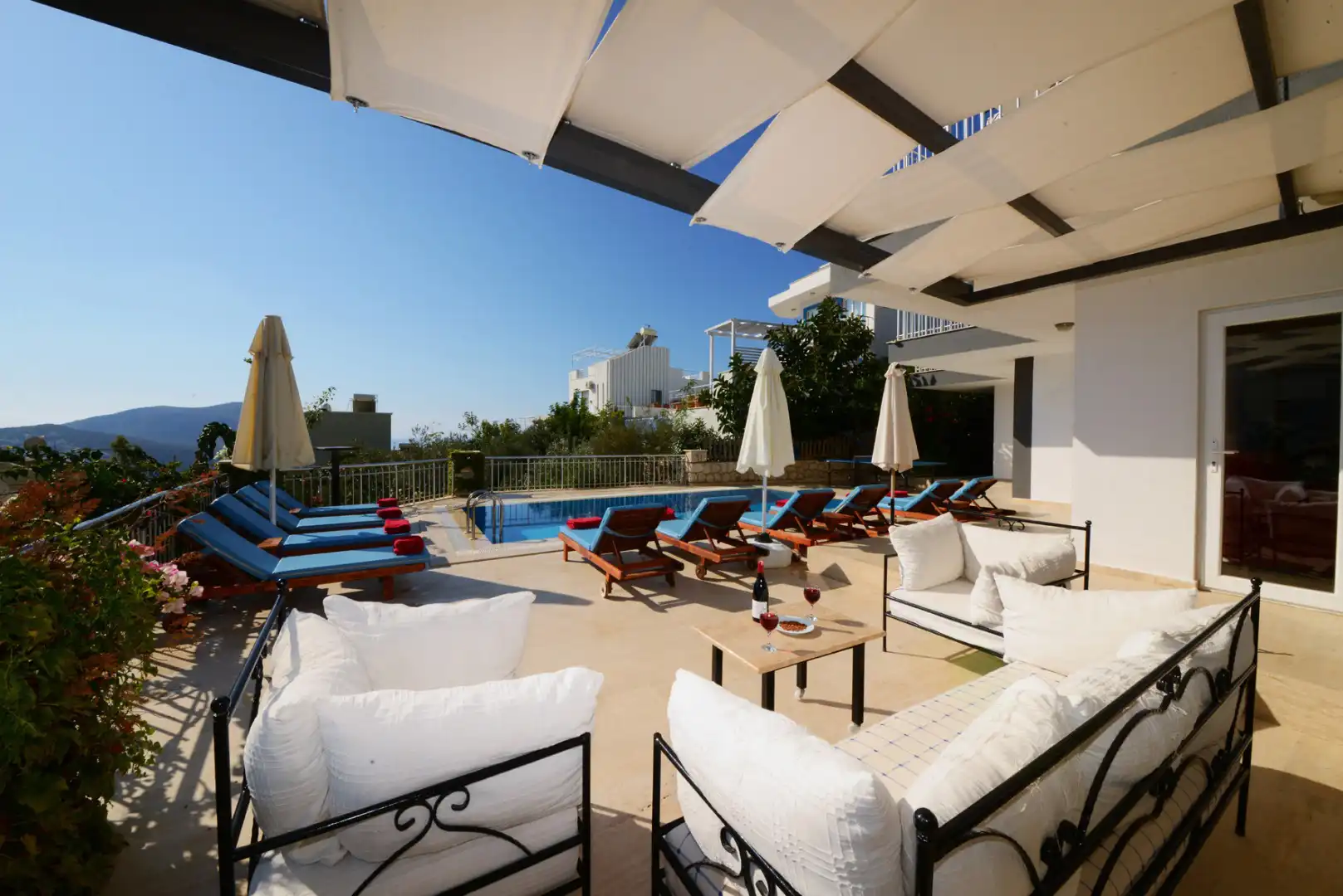 villa-lilyum-kalkan-villakilavuzu-kirala-deniz-manzarali-kiralik-villa-7_197.JPG