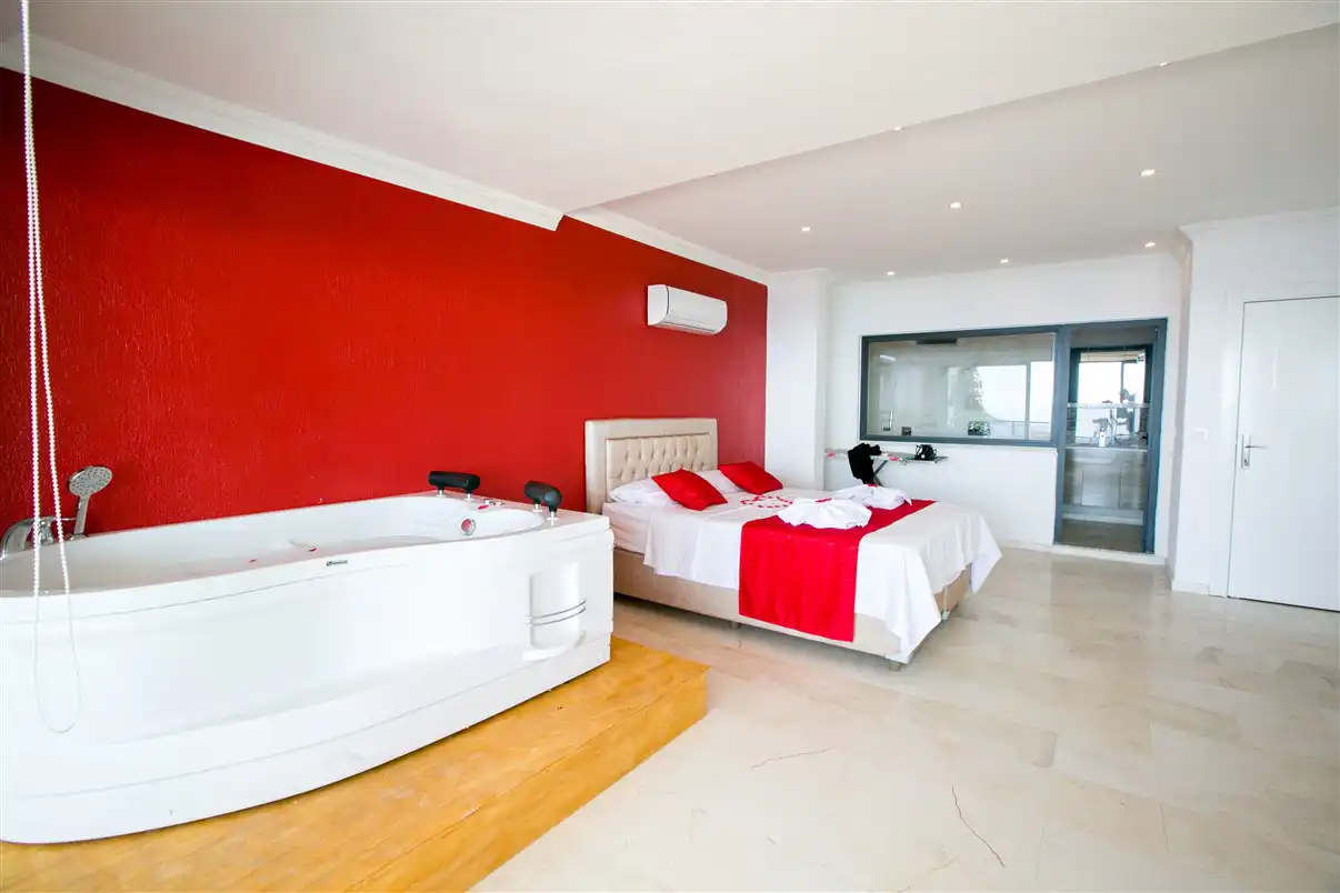 villa-love-kiralik-villa-muhafazakar-deniz-manzarali-villa-18_162.jpg