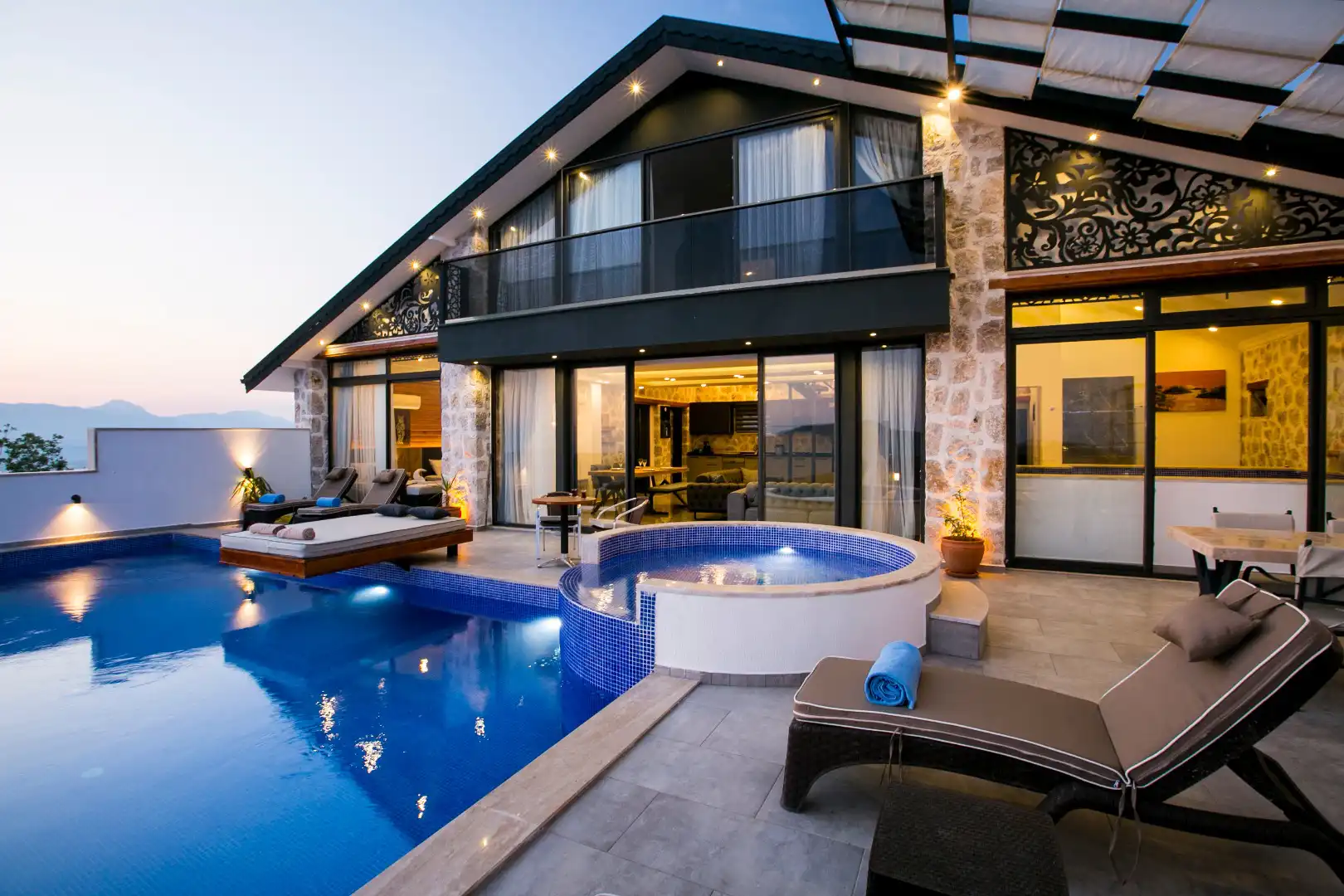 villa-nil-exclusive-kalkan-uzumlu-luks-balayi-villasi-42_3.jpg