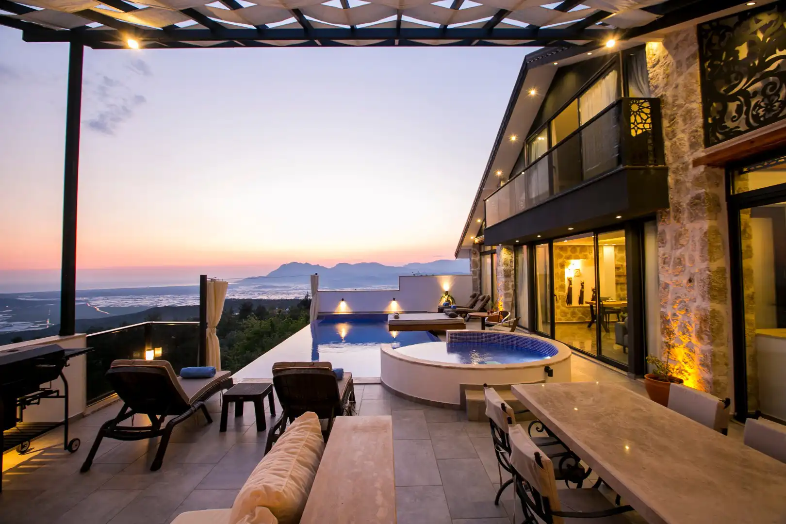 villa-nil-exclusive-kalkan-uzumlu-luks-balayi-villasi-46_450.jpg