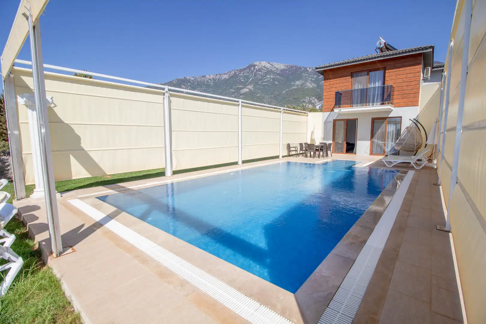 villa-nisa-villagezegeni-13_754.jpg