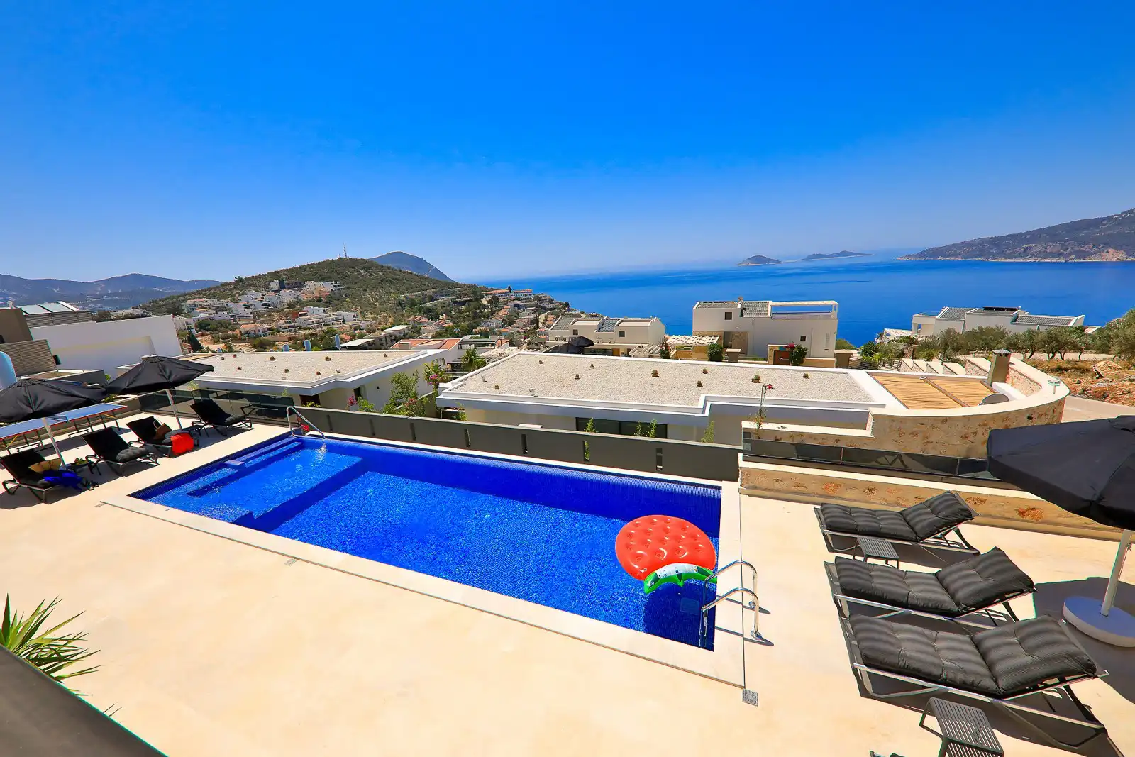 villa-nymphe-deniz-manzarali-yazlikciniz-33_499_244.jpg