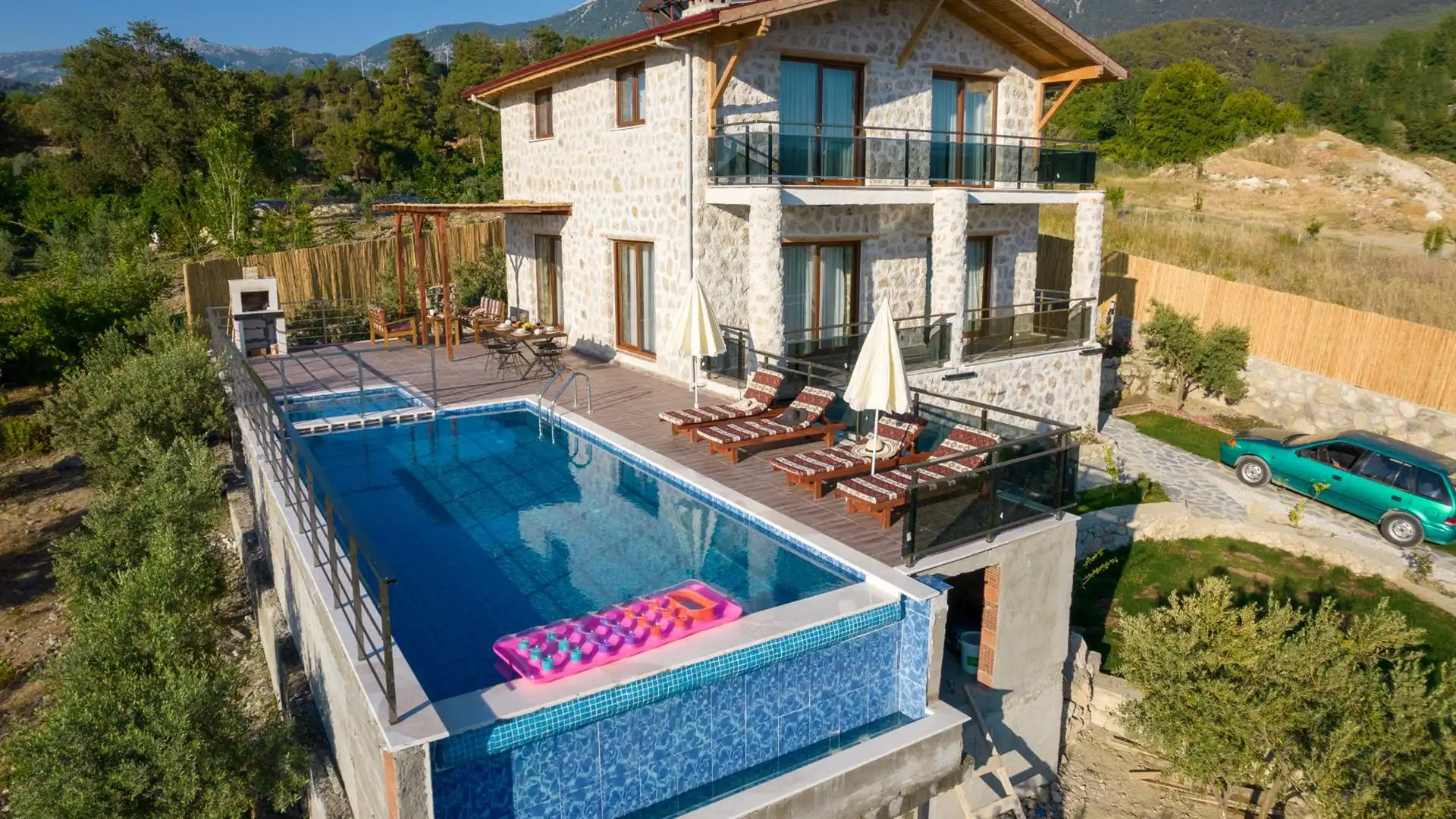 villa-paketi-villa-erdem-yakakoy-43_783.jpg