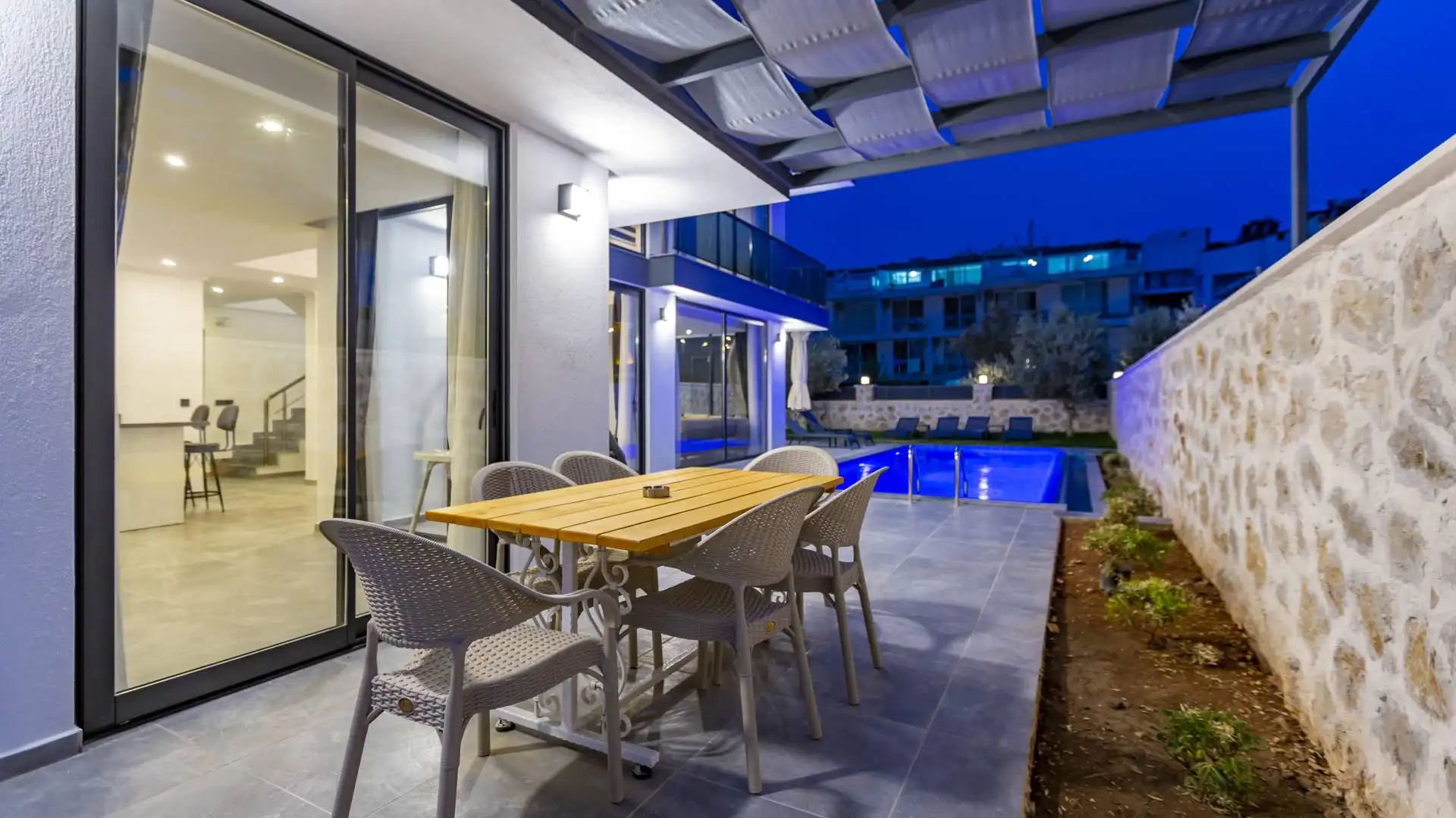 villa-paketi-villa-lipsos-57_218_758.jpg