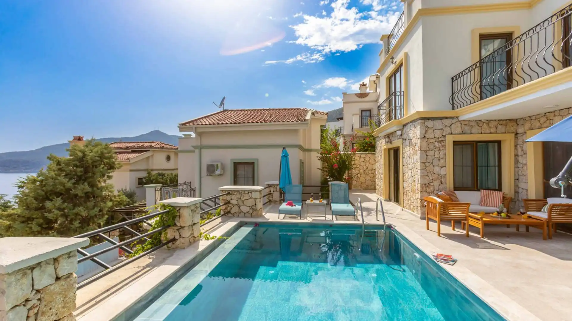 villa-paketi-villa-uniqe-kalamar-14_390.jpeg