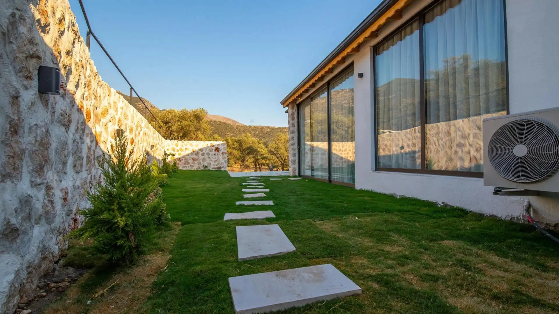 villa-paketi-villa-zumrut-caykoy-8_596.jpeg