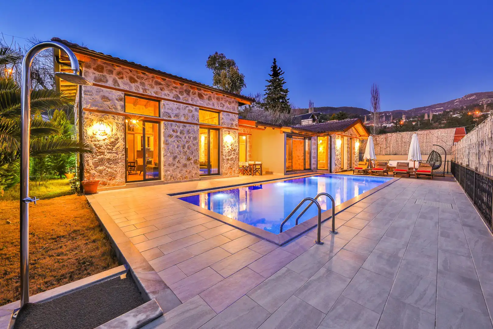 villayurdu-kiralik-muhafazakar-villa-akel-01_48_473.jpg