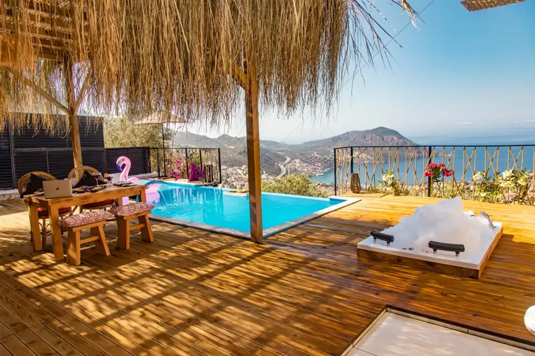 Deniz Manzaralı Bungalov Evler