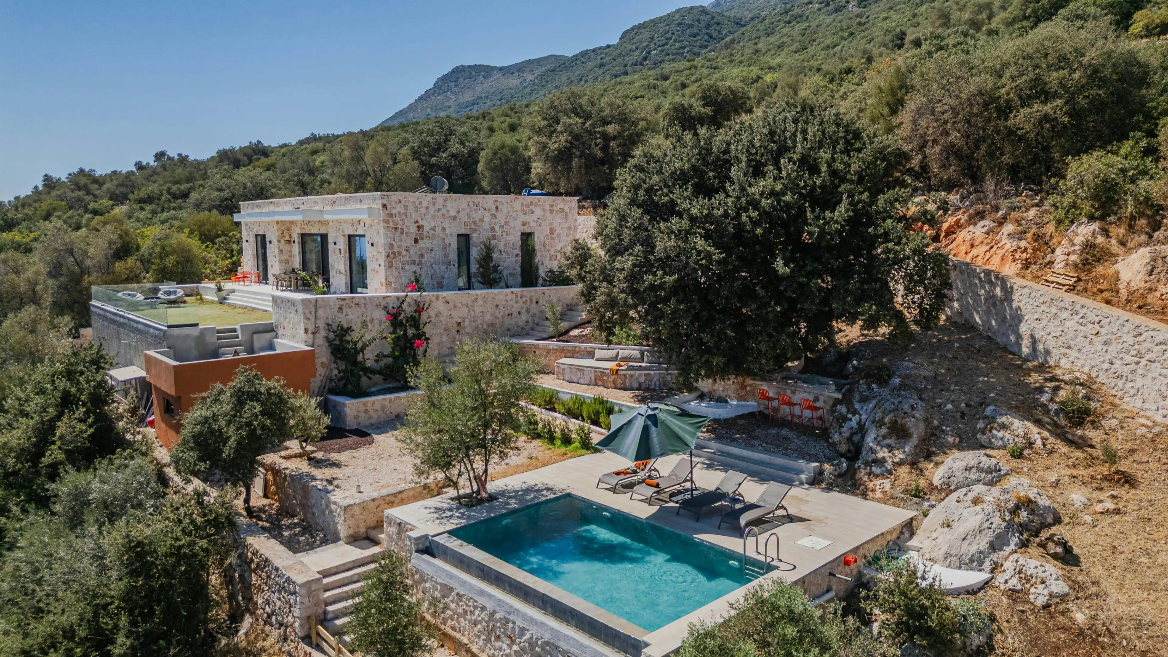 Doğa İçerisinde Villalar