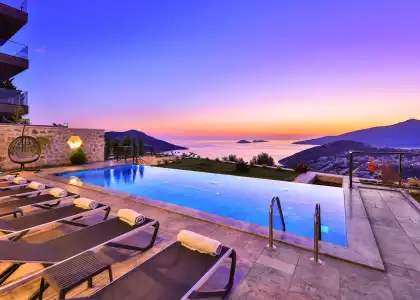 Kalkan'da Deniz Manzaralı Özel Havuzlu Villa Ayala ile Unutulmaz Bir Tatil