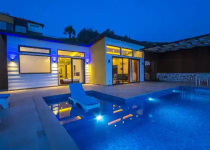 Villa Kovan, Kalkan'ın Lapaz Mevkisinde Balayı Çiftleri İçin Tasarlanmış Lüks Villa