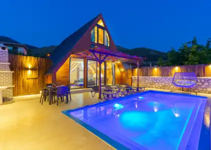 Bungalov Kırlangıç Üzümlü