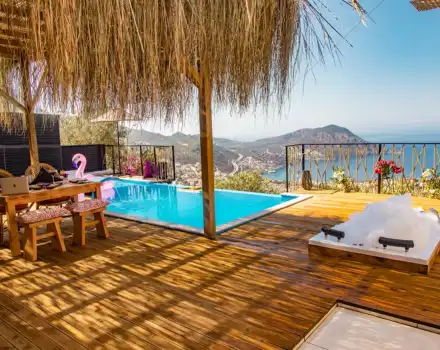 Deniz Manzaralı Bungalov Tatili – Huzur Dolu Kaçamak | Villapaketi