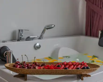 Jakuzili Yazlık ve Apart Kiralama | Villapaketi.com