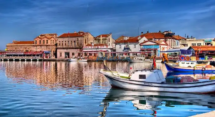 Ayvalık'ın İncisi: Cunda Adası'nın Eşsiz Ruhu