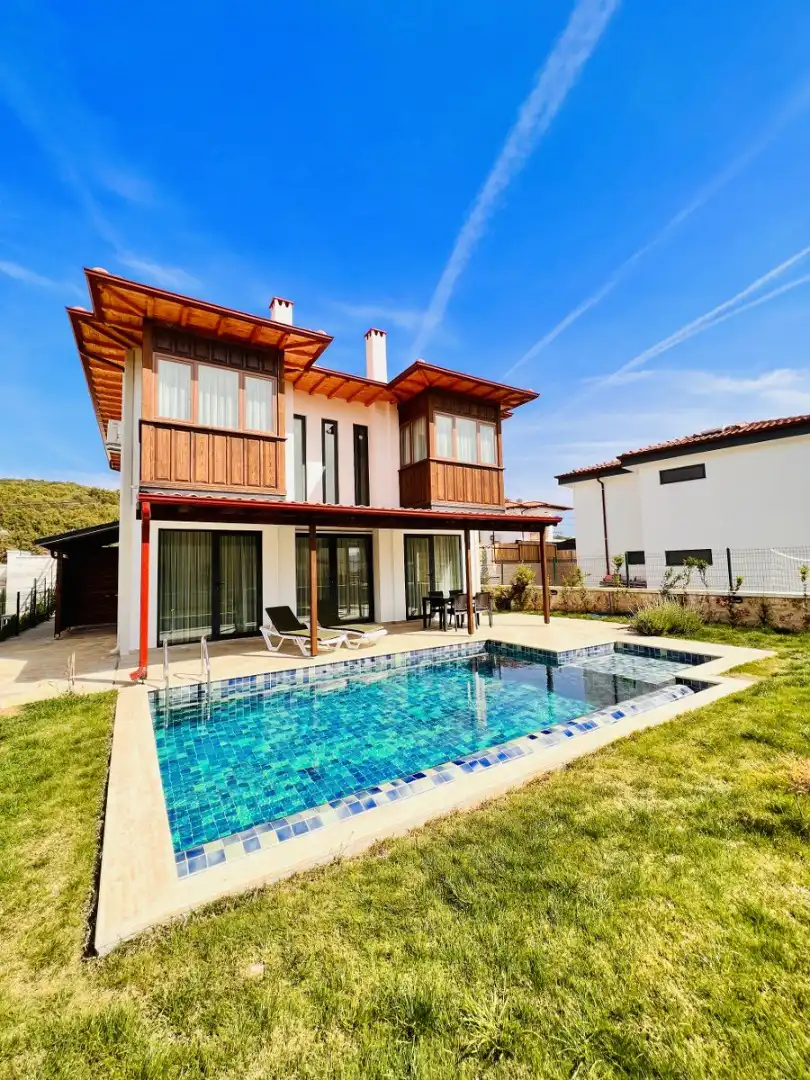 0-villa-hanem-kiralik-villa-rosetta-lavinia_896.jpg