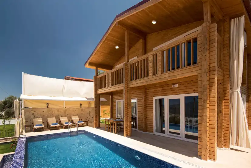House5_790.jpg