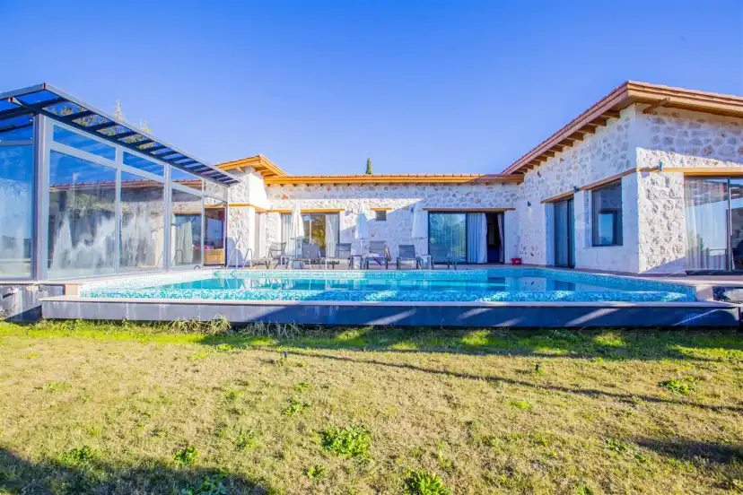 KiRALiK-ViLLANiZ-ViLLA-SPLASH-2_153.jpg