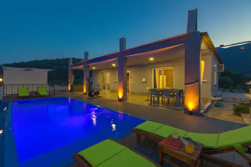 Villa-Olives-22_775.jpg