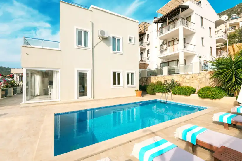 circis-villa-4_465_11.jpg