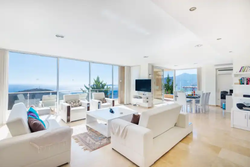 deniz-manzarali-merkezi-kiralik-tatil-villa-kayra-11_628.jpg
