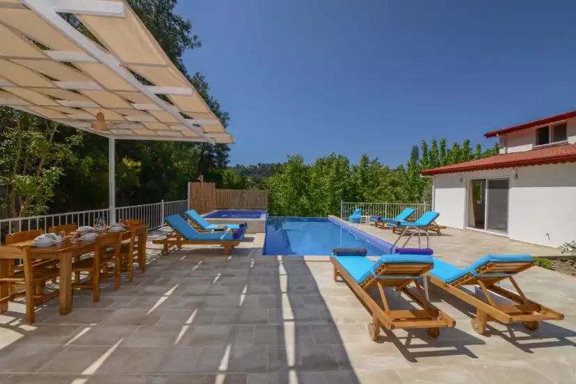 kalkan_kiralik_muhafazakar_villa_botanik_yazlik_villada_tatil-4_565.JPG