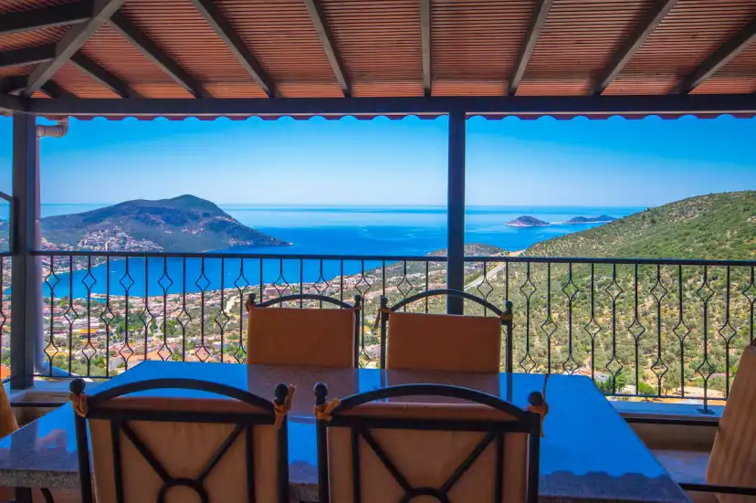 kalkan_kiralik_muhafazakar_villa_zirve_yazlik_villada_tatil53_888.jpg