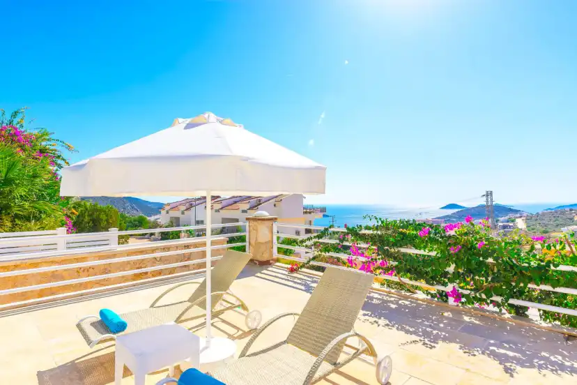 kalkan_kiralik_villa_kartal_yazlik_villada_tatil-8_780.jpg