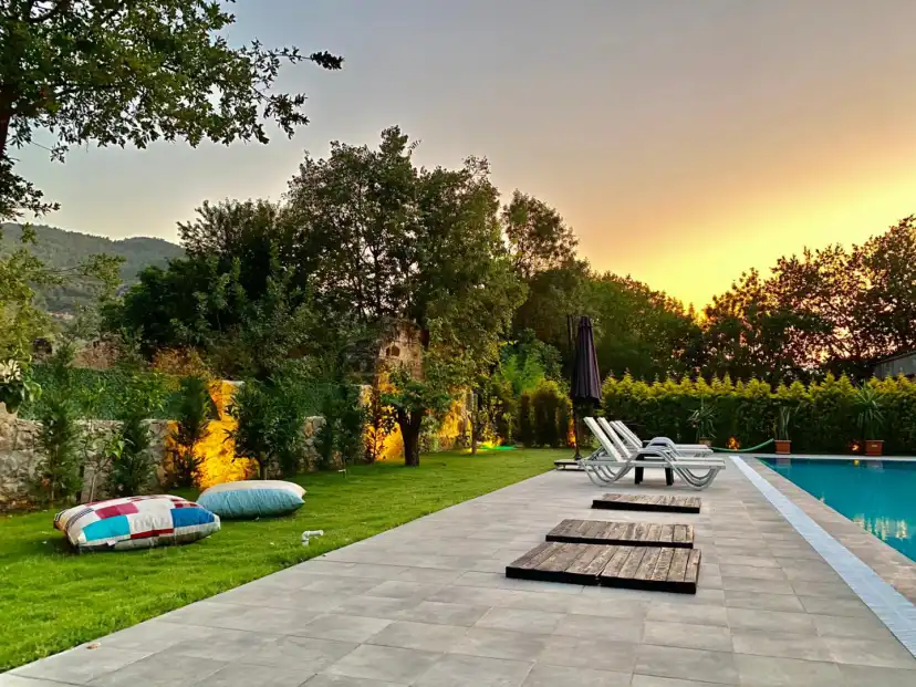 kaya-deuxe-villa-4_343.jpeg