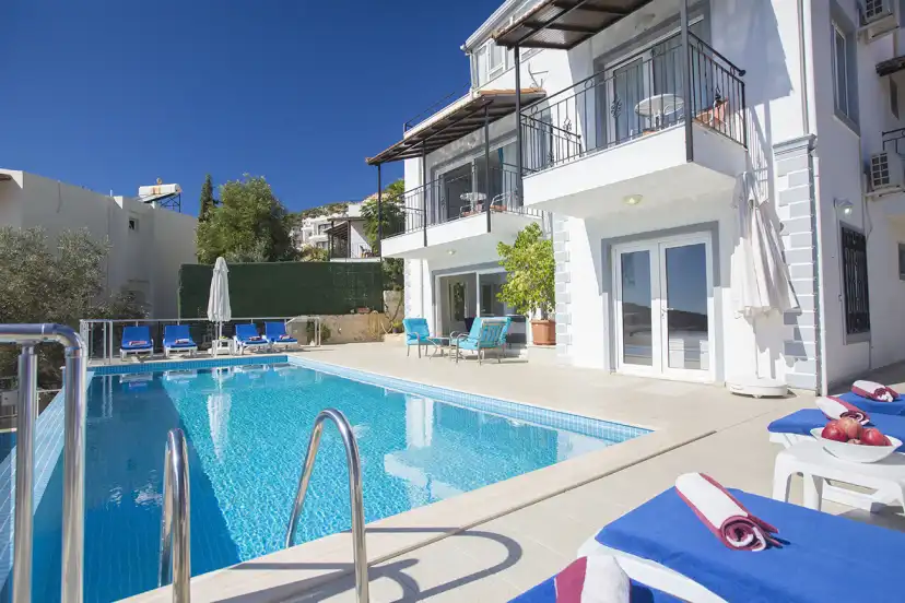 kiralik-villa-16_458.jpg