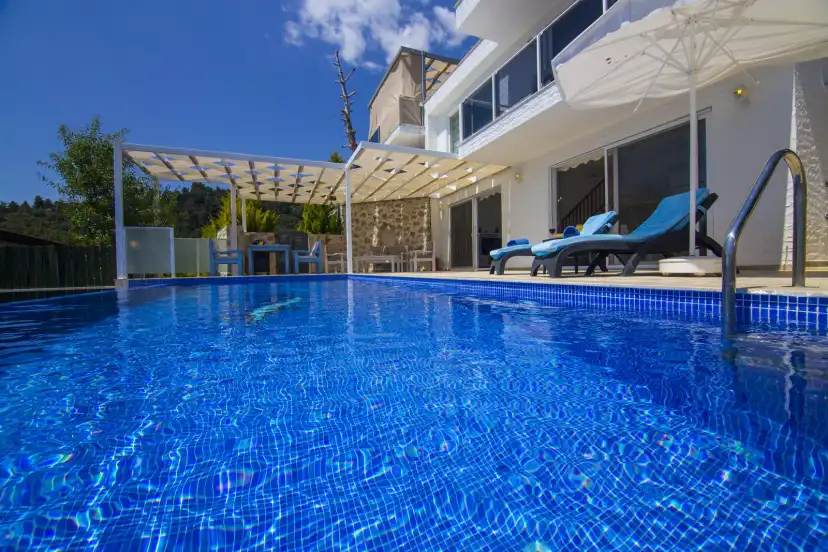 villa-koybal-10_268.jpg