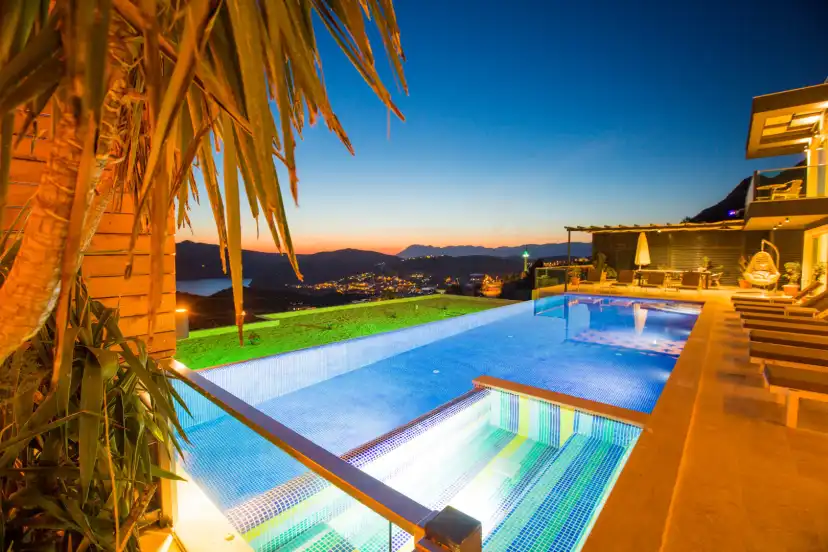 villa-montana-luxury-villa-rental-kalkan-2_218.jpg