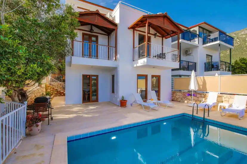 villa-sunshine-19_1920x1280_813_668.jpg