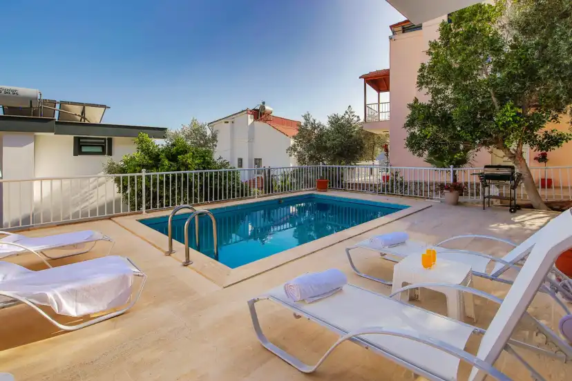 villa-sunshine-21_1920x1280_594_238.jpg