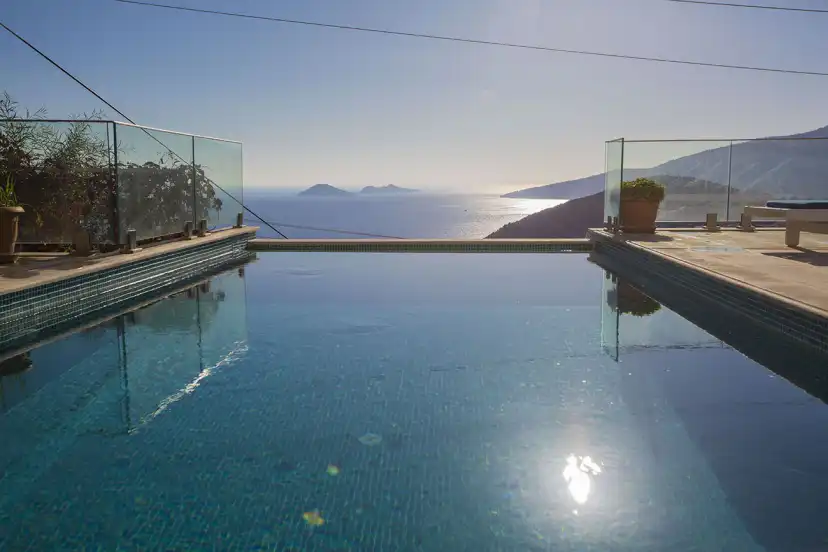 villa-swan-luks-2019-tatil-villaciniz-19_943.jpg